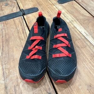 MEN'S SALOMON CROSSAMPHIBIAN